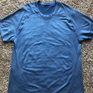 Men’s Blue Lululemon Athletic Shirt